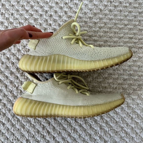 Yeezy Boost 350 V2 ‘Butter’ - Picture 10 of 13
